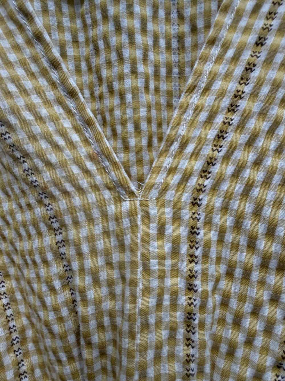 Light Yellow Ruffle-Sleeve Wrap Dress with Tie Waist SZ M - Picture 4 of 11